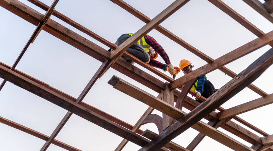Expert Emergency Roof Repairs services in Napoleon, MI